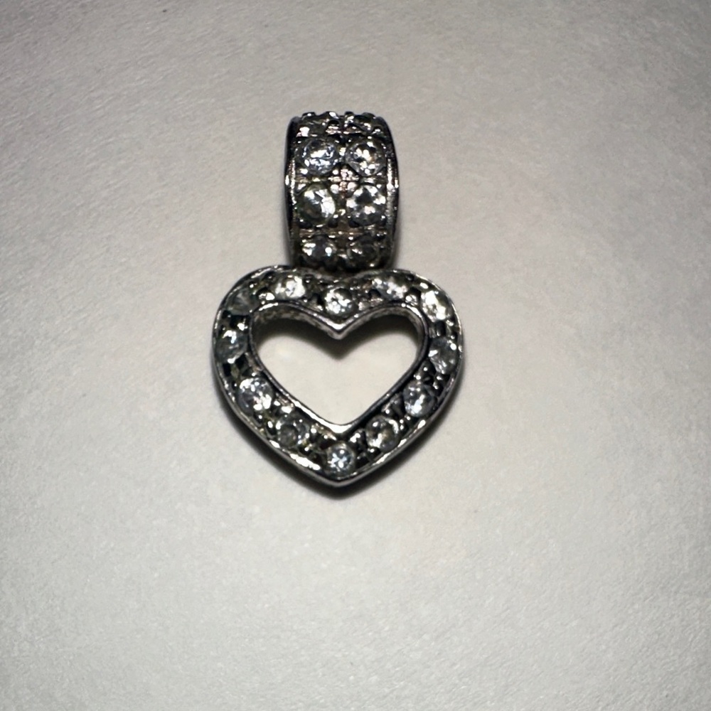 Elegant Silver Heart Pendant